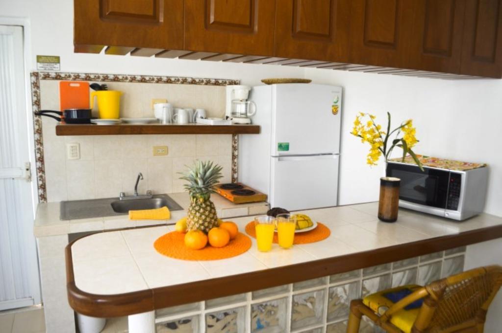 פוארטו מורלוס Arrecifes Suites מראה חיצוני תמונה